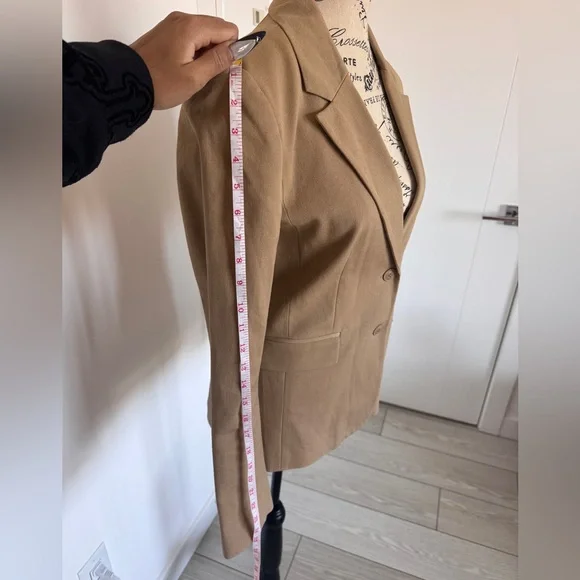 1901 Women's Camel Blazer - Picture 4 of 10